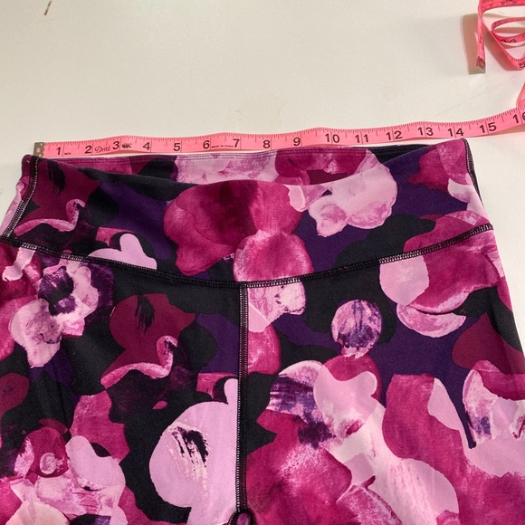 Fabletic Artsy Floral Cropped Workout Gym Athletic Athleisure Pants Size M - Picture 12 of 14